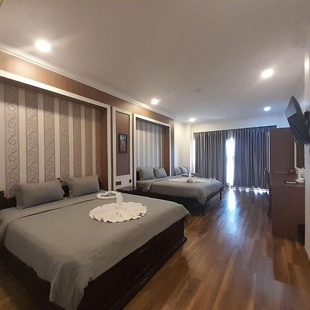 4 Rivers Hotel Phnom-Penh Buitenkant foto