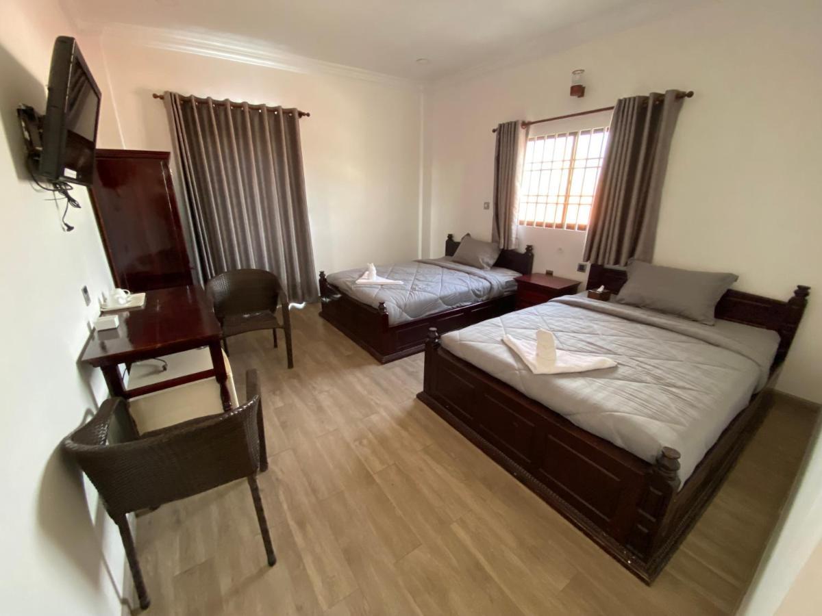 4 Rivers Hotel Phnom-Penh Buitenkant foto