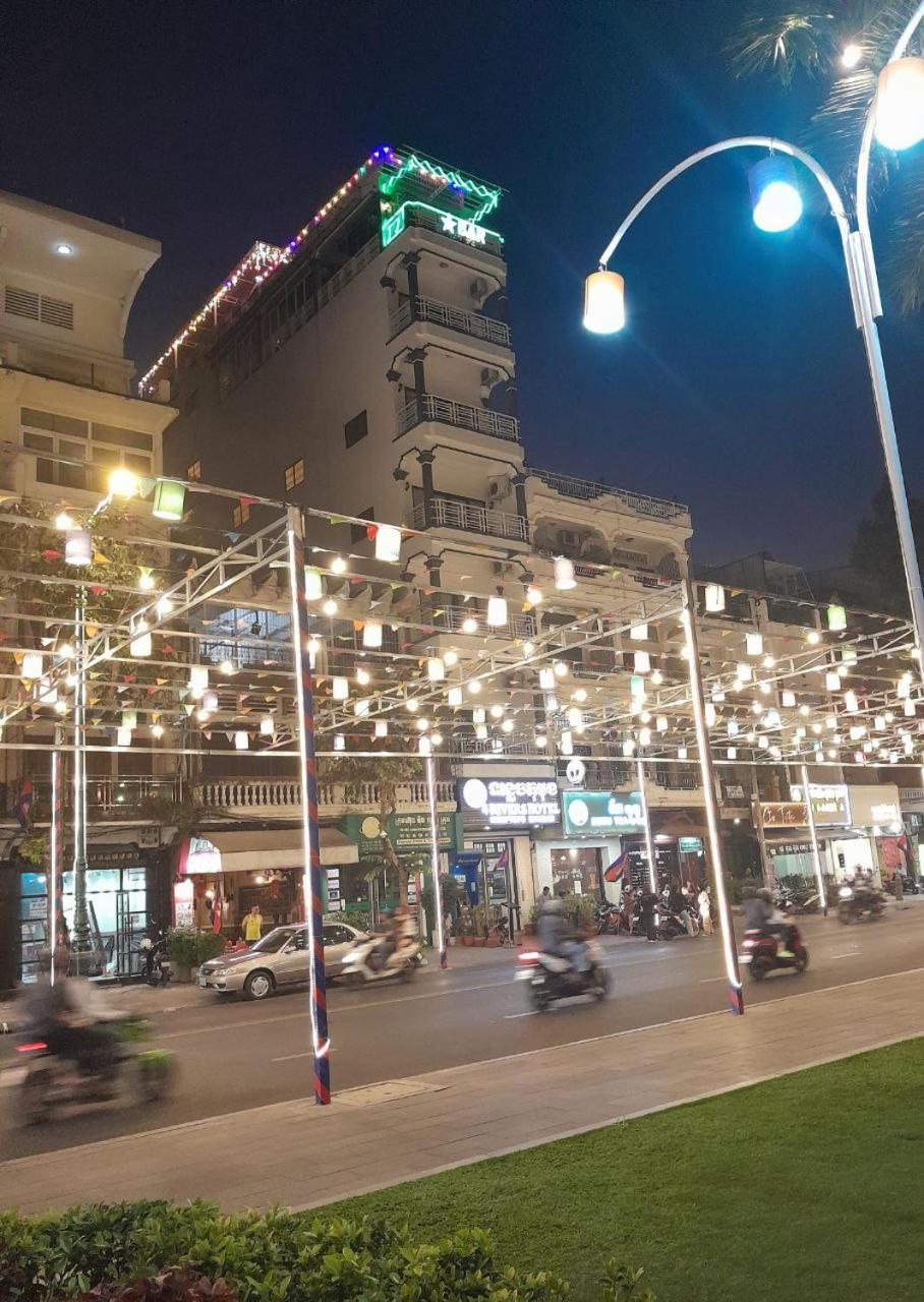 4 Rivers Hotel Phnom-Penh Buitenkant foto