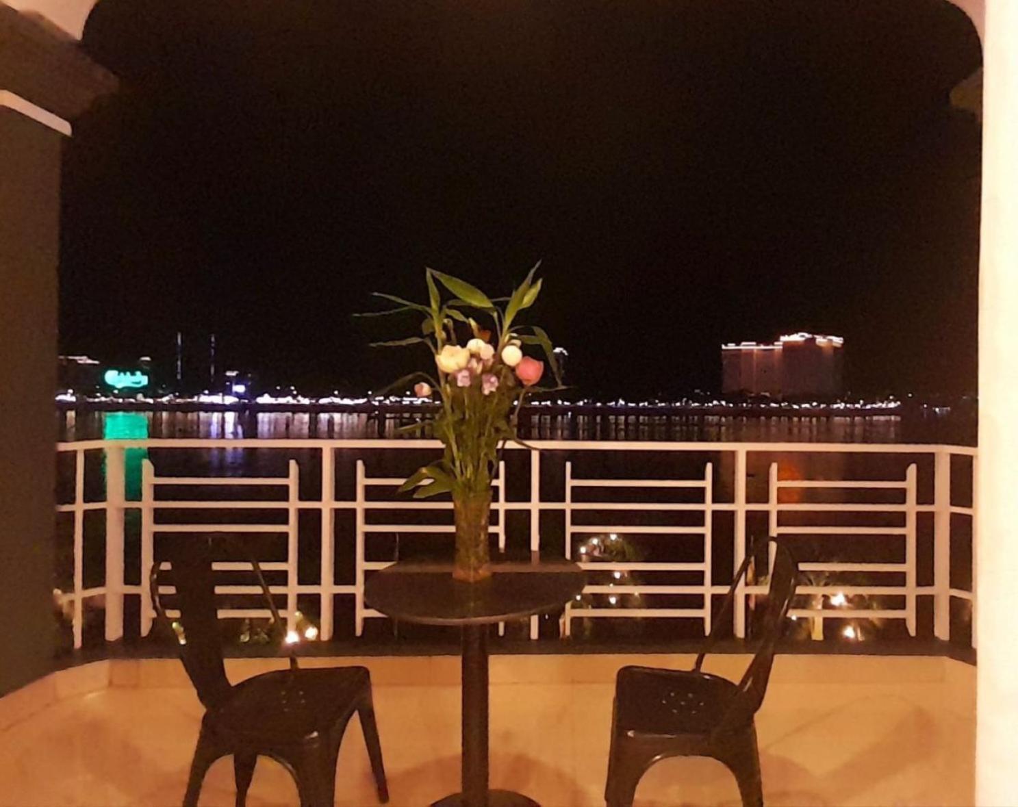 4 Rivers Hotel Phnom-Penh Buitenkant foto