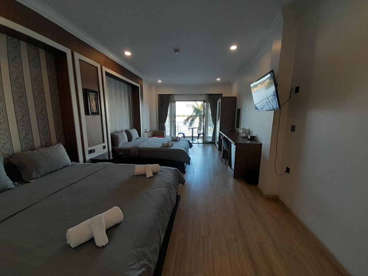 4 Rivers Hotel Phnom-Penh Buitenkant foto