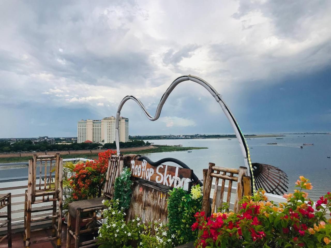 4 Rivers Hotel Phnom-Penh Buitenkant foto
