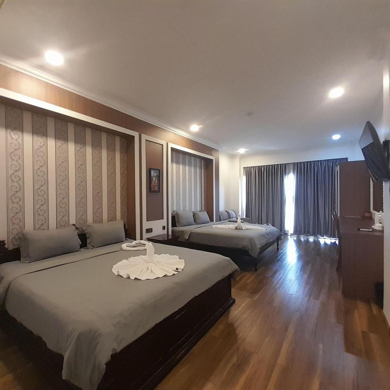 4 Rivers Hotel Phnom-Penh Buitenkant foto