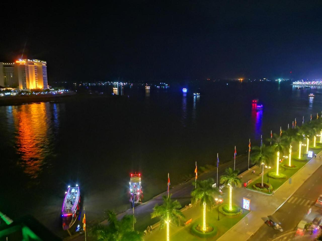4 Rivers Hotel Phnom-Penh Buitenkant foto